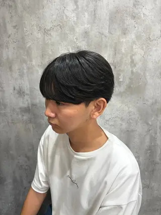 ショート パーマ メンズ 韓国メンズヘア/ 毛流れヘア　須田龍世のヘアスタイル