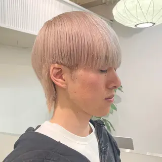 ショート カラー メンズ ハイトーン×レイヤー ／遠藤将太のヘアスタイル