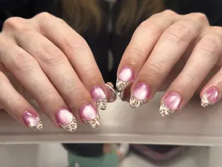 ショート トゥー フエンのネイルデザイン