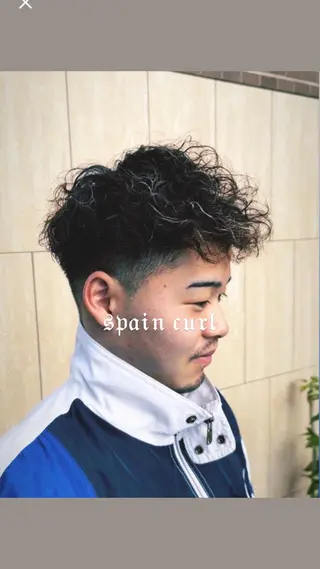 ミディアム パーマ メンズ 𝙢𝙚𝙣'𝙨 𝙝𝙖𝙞𝙧高津のヘアスタイル