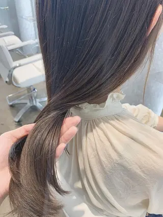 ミディアム カラー 山下 千明のヘアスタイル