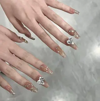 ネイル エリ🫧 nail池袋東口のネイルデザイン