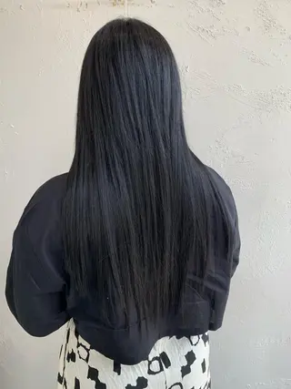 ロング カラー Mikuri 【Little】のヘアスタイル