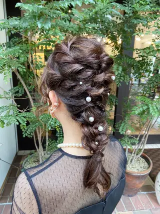 セミロング 早稲田 千尋のヘアスタイル