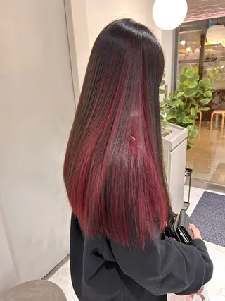 ロング カラー 薄田 珠美のヘアスタイル