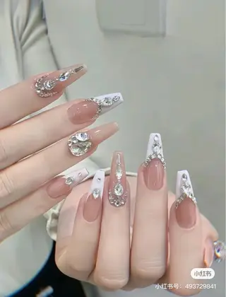 ネイル THE ONE 寺尾のネイルデザイン