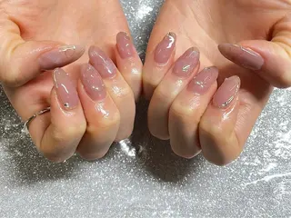 ネイル VIERU 🌈🎀💖のネイルデザイン