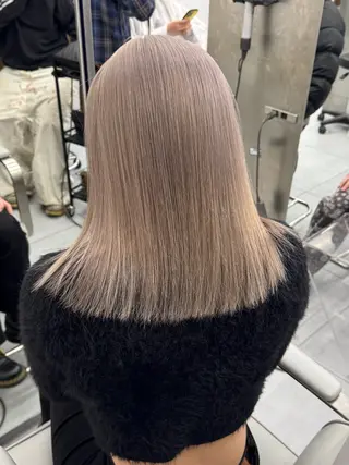 ショート カラー ヘアアレンジ 渋谷のブリーチカラー シェフ🧑‍🍳蓮のヘアスタイル