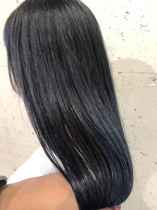 ミディアム 360°キレイな ショートカットのヘアスタイル