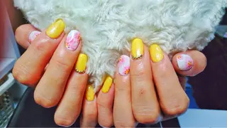 ネイル HANA ☆のネイルデザイン