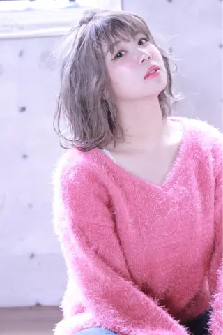 ミディアム カラー 及川 光のヘアスタイル