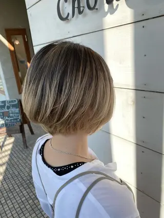 カラー SALOWIN栄 高須大貴のヘアスタイル