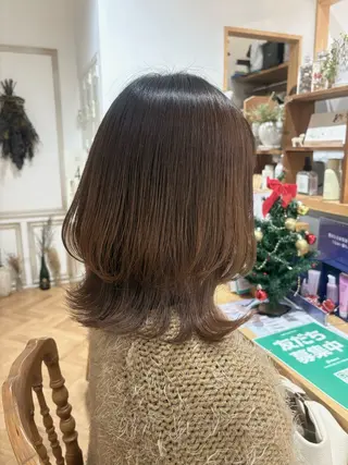 ミディアム merc.谷本 澪のヘアスタイル
