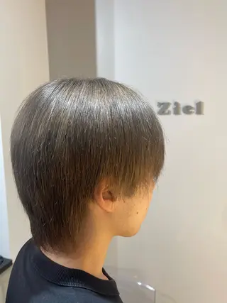 カラー メンズ Ziel所属・め みのヘアスタイル