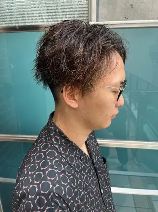 ショート カラー パーマ ヘアアレンジ メンズ キッズ ネイル マツエク・マツパ アイブロウ 久木原 ゆりのヘアスタイル