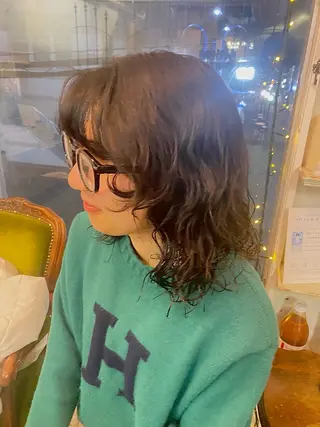 ミディアム パーマ ケアストレート ハナシロミサキのヘアスタイル