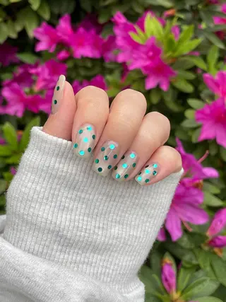 ネイル Nes.nail AYAのネイルデザイン