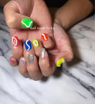 ネイル ﾈｲﾙﾙｰﾑﾘｯｶ 𝐦𝐚𝐲𝐮のネイルデザイン