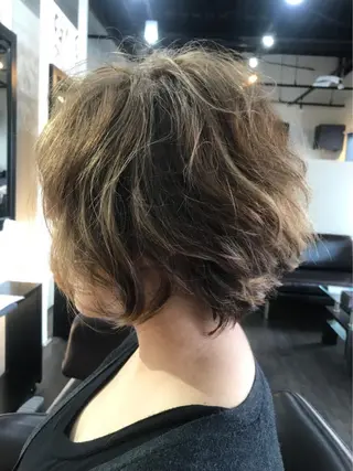 ショート カラー パーマ 天王寺区🌟大好評バ ッサリ◎美髪改善矯正のヘアスタイル