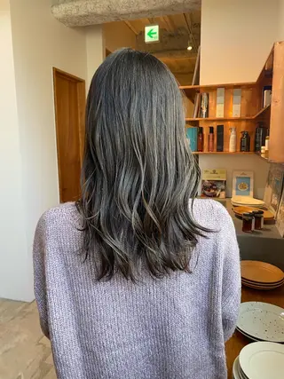 カラー 田口 樹理のヘアスタイル
