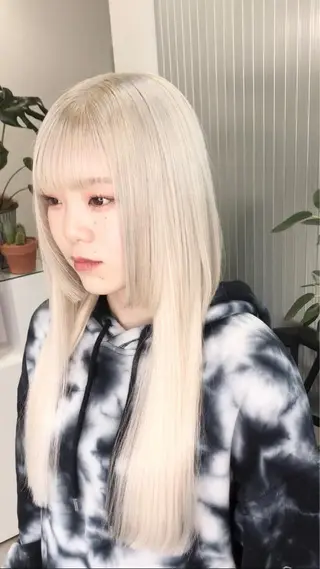 ロング カラー LOOP hairのヘアスタイル
