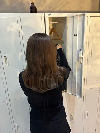 カラー zina karin୨୧˙˳⋆のヘアスタイル