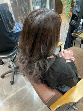 セミロング カラー newiGRANDE 🌈萩原聖也のヘアスタイル