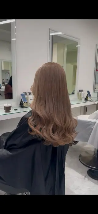 ロング カラー ヘアアレンジ ウルフカット×ハイ トーン職人🤍ゆうひのヘアスタイル