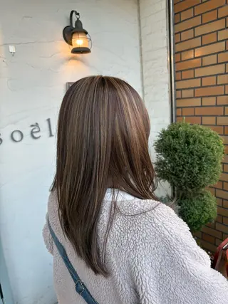 セミロング soel所属・上川畑 つかさのヘアスタイル