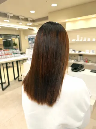 セミロング 十場【髪質改善】 【ダブルカラー】のヘアスタイル