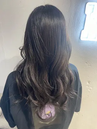 ロング 田中 志織のヘアスタイル