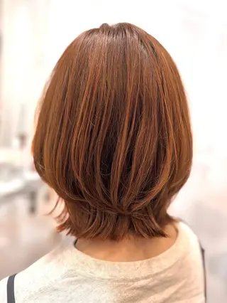 ミディアム 大西成那 WILLOW京橋のヘアスタイル
