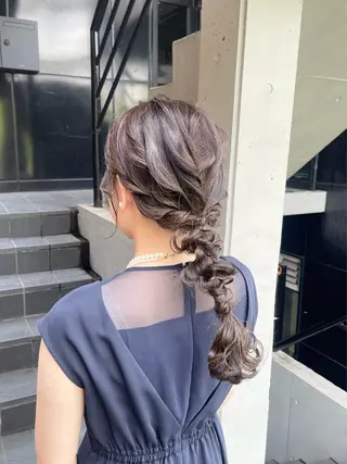 ヘアアレンジ 東梅田エリアカラー ヘアセットNo. 1のヘアスタイル