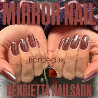 ネイル HENRIETTA NAILSALONのネイルデザイン