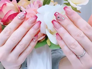 ネイル Lilas Nailのネイルデザイン