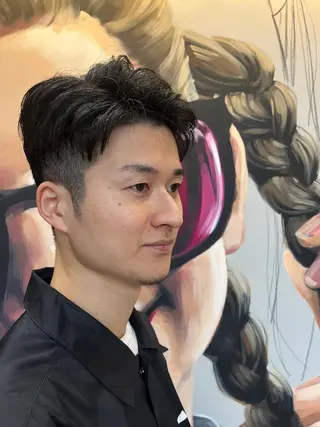 ミディアム カラー パーマ ヘアアレンジ メンズ キッズ ネイル マツエク・マツパ アイブロウ 久木原 ゆりのヘアスタイル