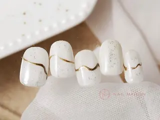 ネイル T RIRIKAのネイルデザイン