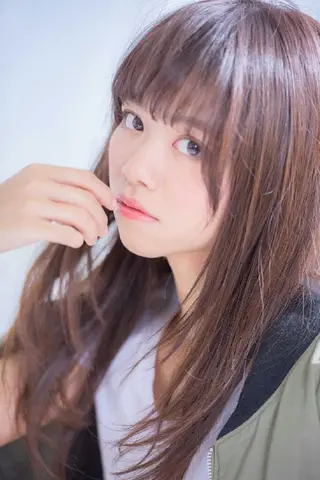 ミディアム セミロング カラー パーマ ヘアアレンジ 前田 裕介のヘアスタイル