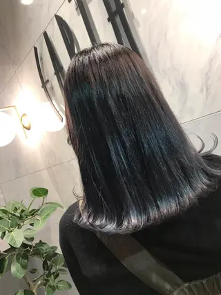 ミディアム カラー 茂木 結希のヘアスタイル