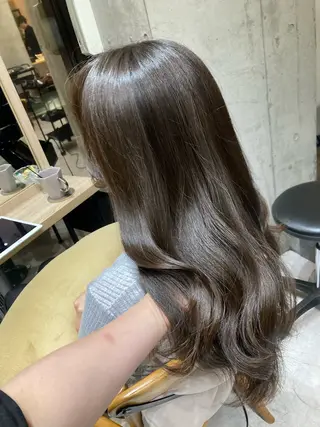 セミロング ✨色持ちの良い艶 カラー✨蟹江真世のヘアスタイル