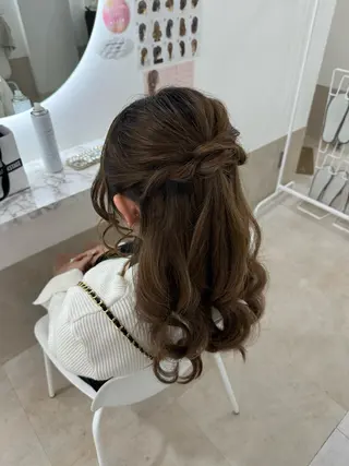 ヘアアレンジ 梅田Lolonois miuのヘアスタイル