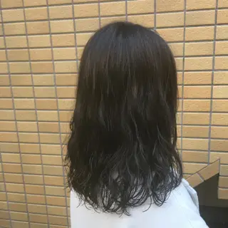 ロング カラー しのはら まどかのヘアスタイル