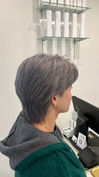 カラー メンズ 麻柄 純也のヘアスタイル