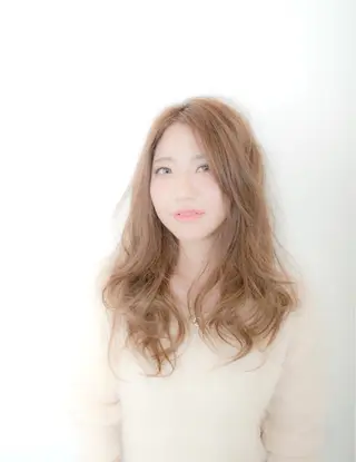 セミロング カラー ハイトーン×髪質改善 KENTAのヘアスタイル