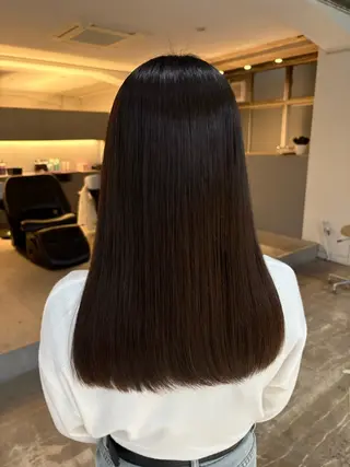 ミディアム 玉置 七海のヘアスタイル