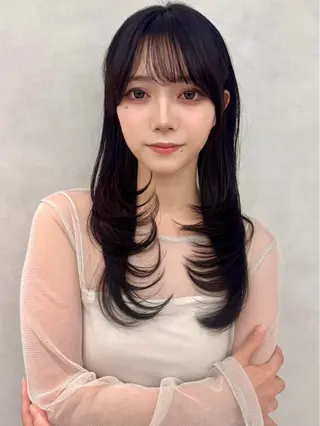 ロング カラー ヘアアレンジ 韓国レイヤー🇰🇷 Hiiro💜のヘアスタイル