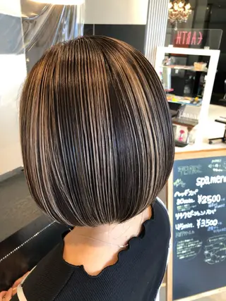 ショート カラー 横倉 宏樹のヘアスタイル