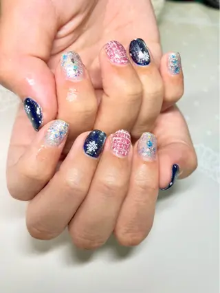 ネイル 新宿ネイルサロン ジェミディローサのネイルデザイン