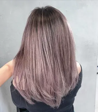 セミロング カラー 宮永 智香のヘアスタイル