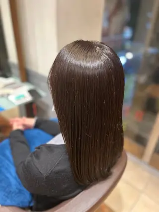 ロング カラー 多賀 亮真のヘアスタイル